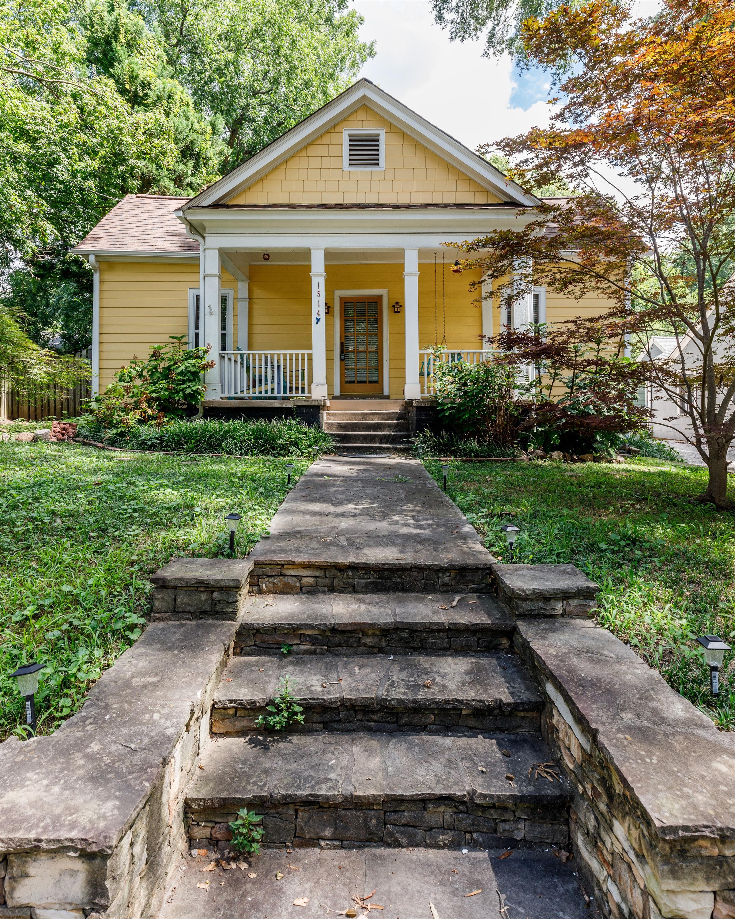 1514 Fairview Road