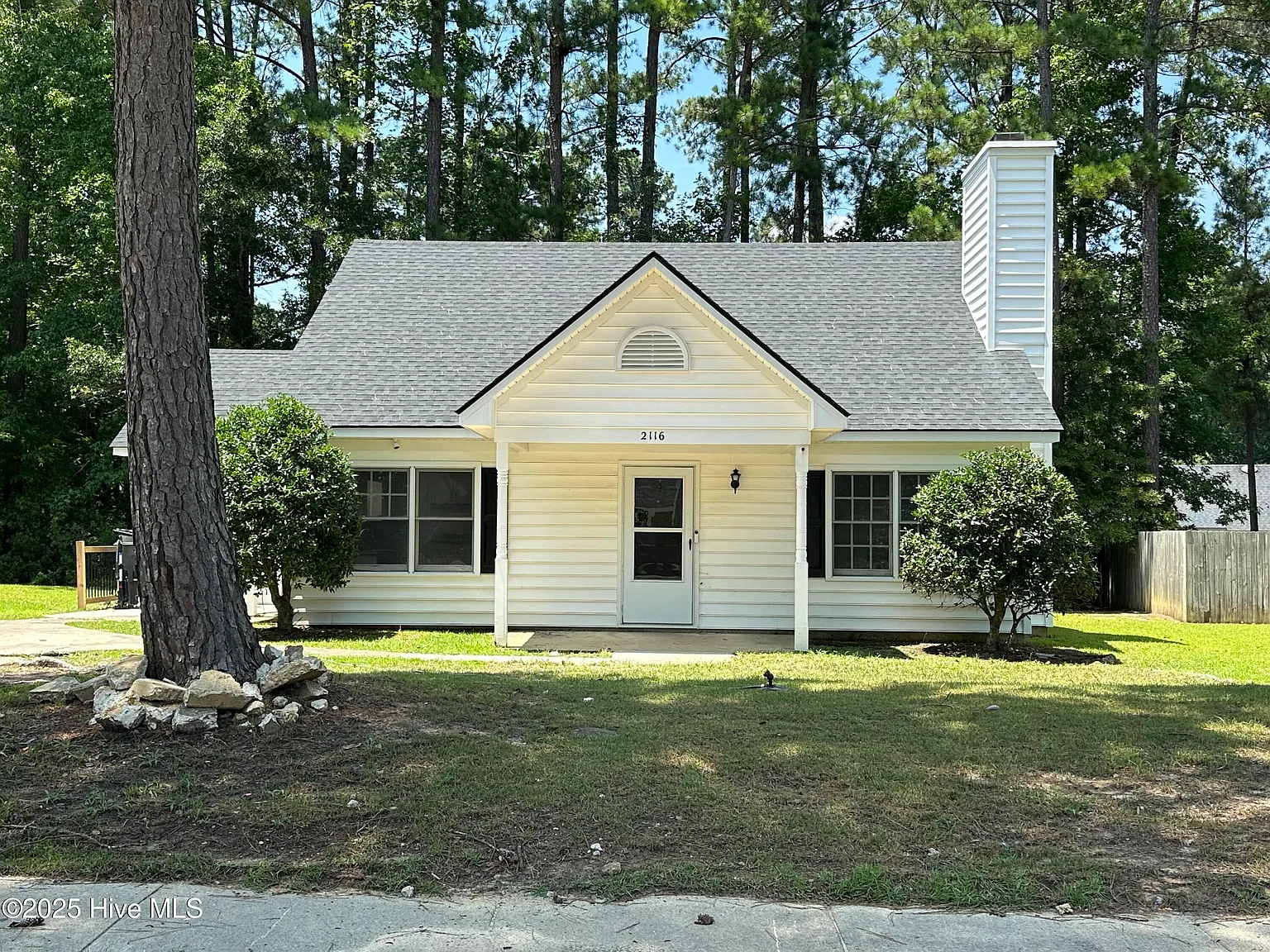 2116 Tanglewood Road